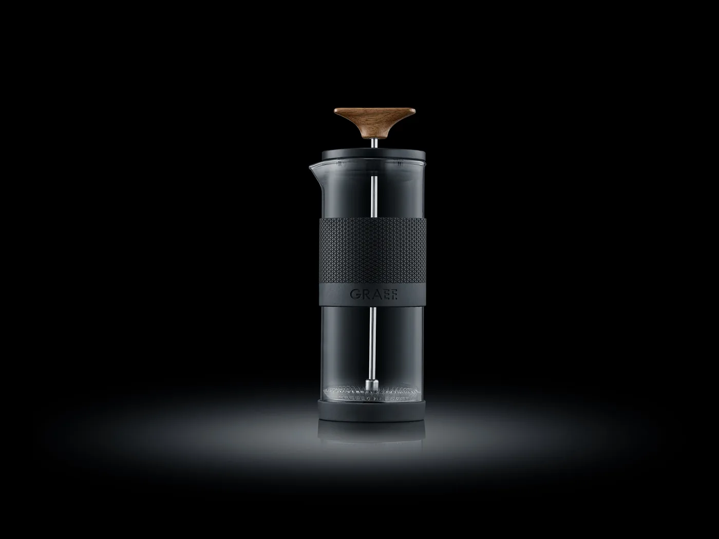GRAEF MMS12 manueller Milchaufschäumer als Lifestyle-Aufnahme mit Kaffee